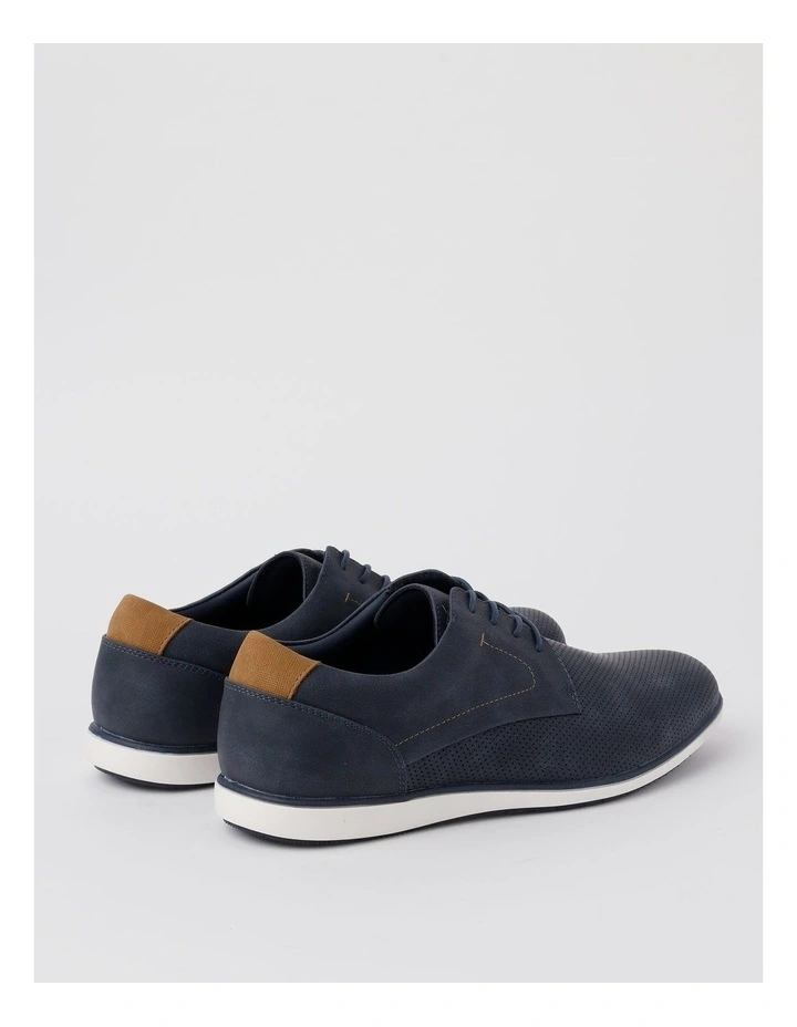 Hudson Sneaker in Navy image 5