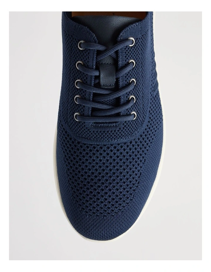Bradley Knit Sneaker in Navy image 6