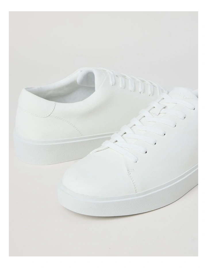 Franco Sneaker in White image 5