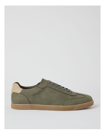 Tumbled Khaki Nubuck colour