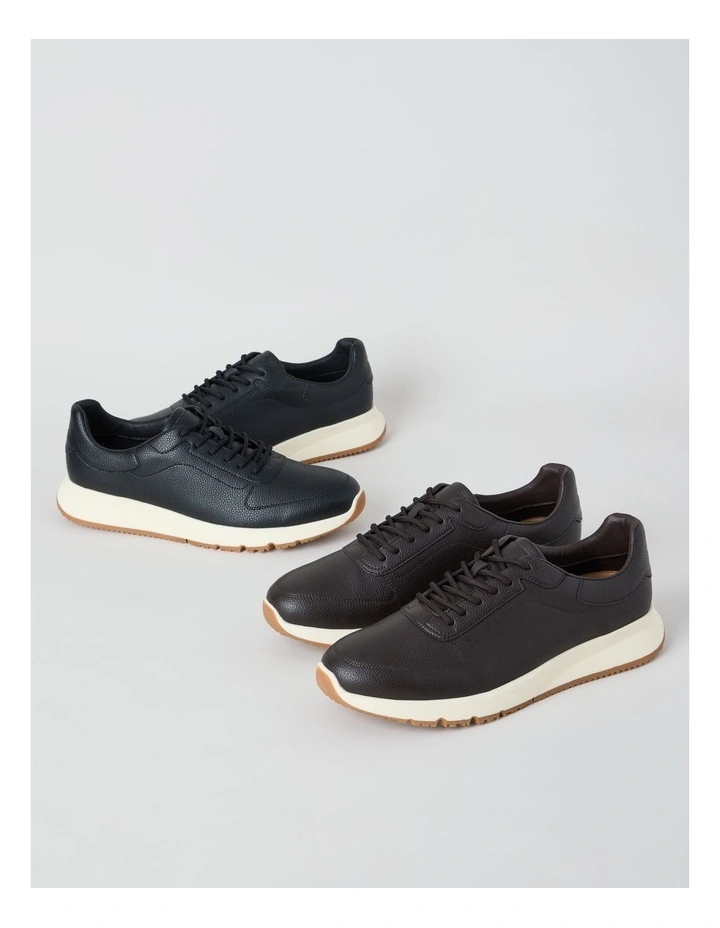 York Trainer in Brown image 6