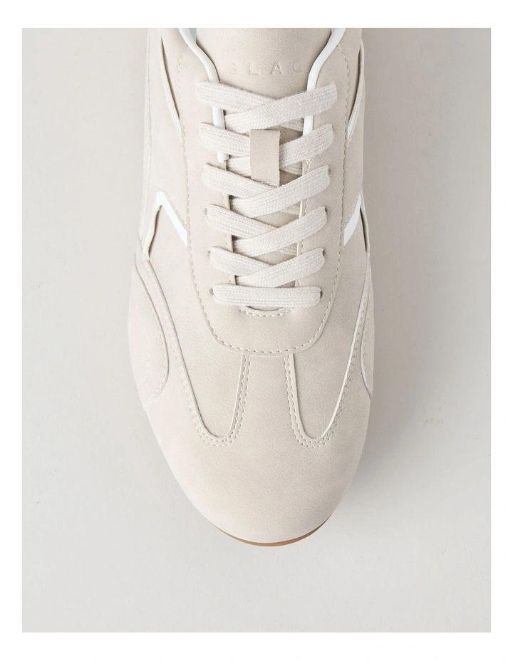 Marco Sneaker in Cream image 6