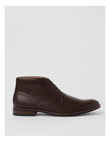 Carpi Chukka Boot in Brown