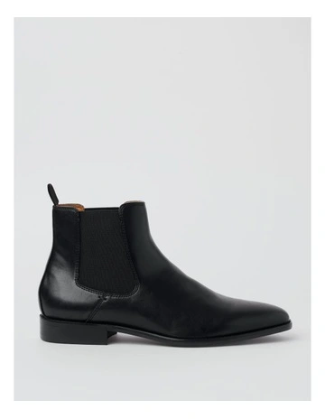 Como Chelsea Boot in Black