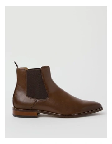 Como Chelsea Boot in Brown