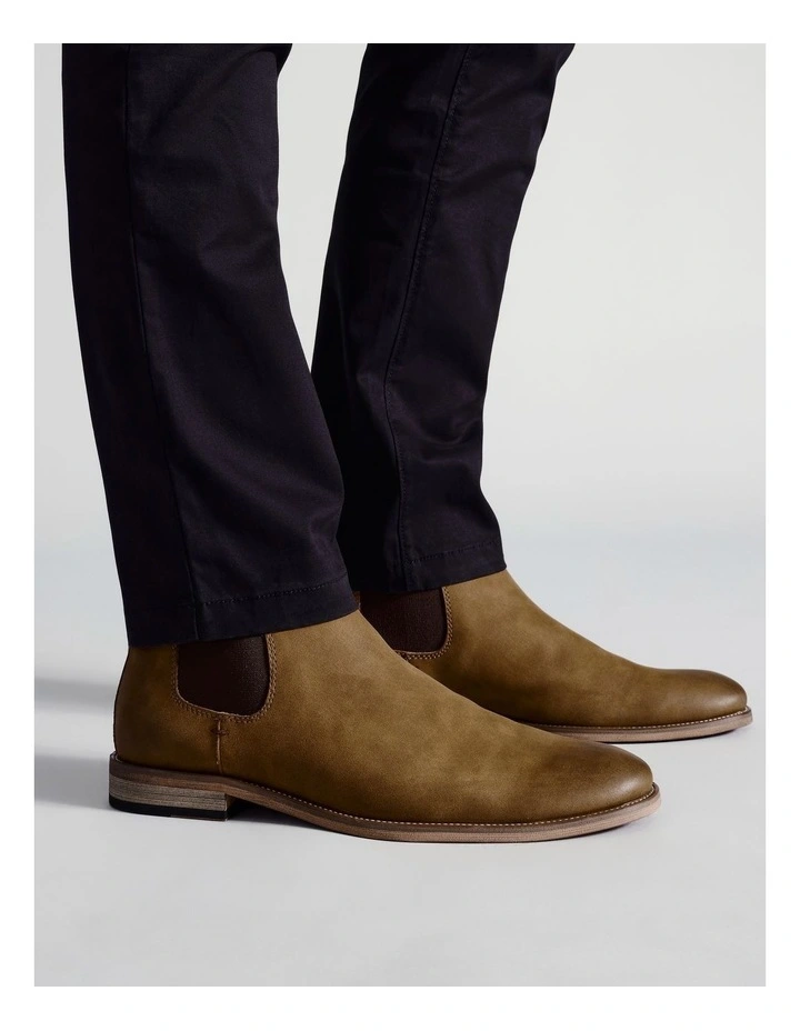 Salerno Chelsea Boot Tan Suede image 2