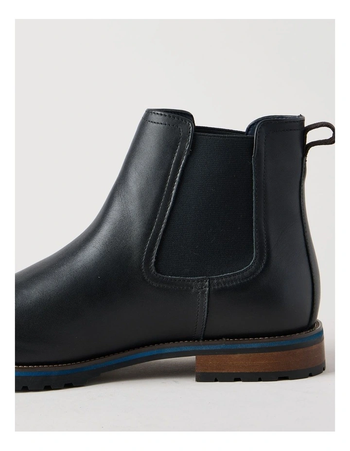 Harvey Leather Chelsea Boot in Black image 6