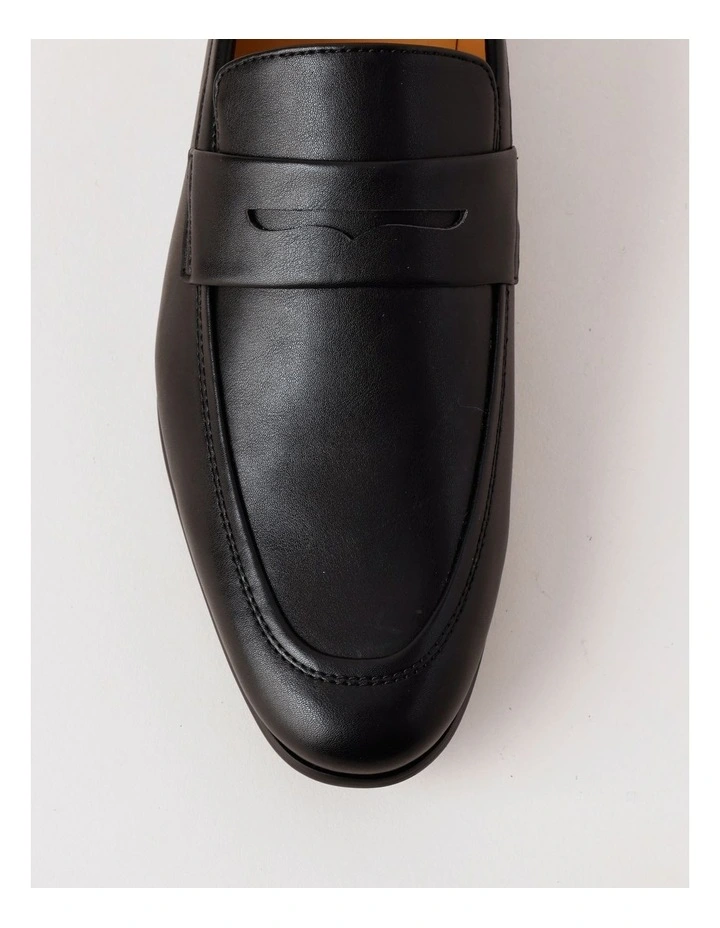 Livorno Loafer in Black image 6