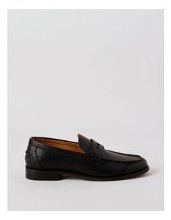 Leon Loafer in Black