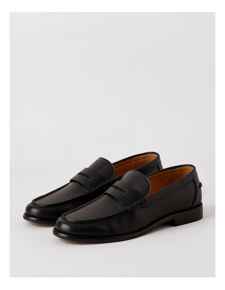 Leon Loafer in Black image 3