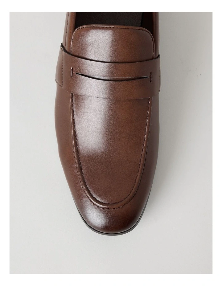 Enzo Loafer in Dark Tan image 5
