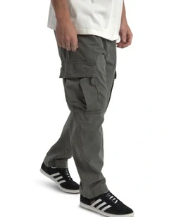 League Cargo Pant in Green