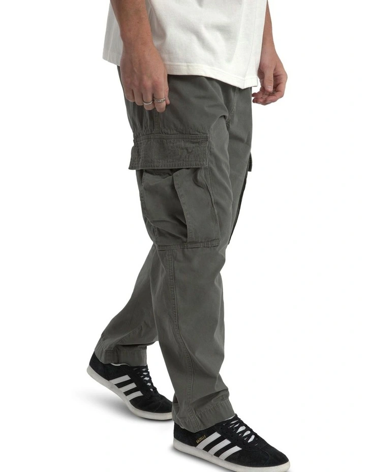 League Cargo Pant in Green image 1