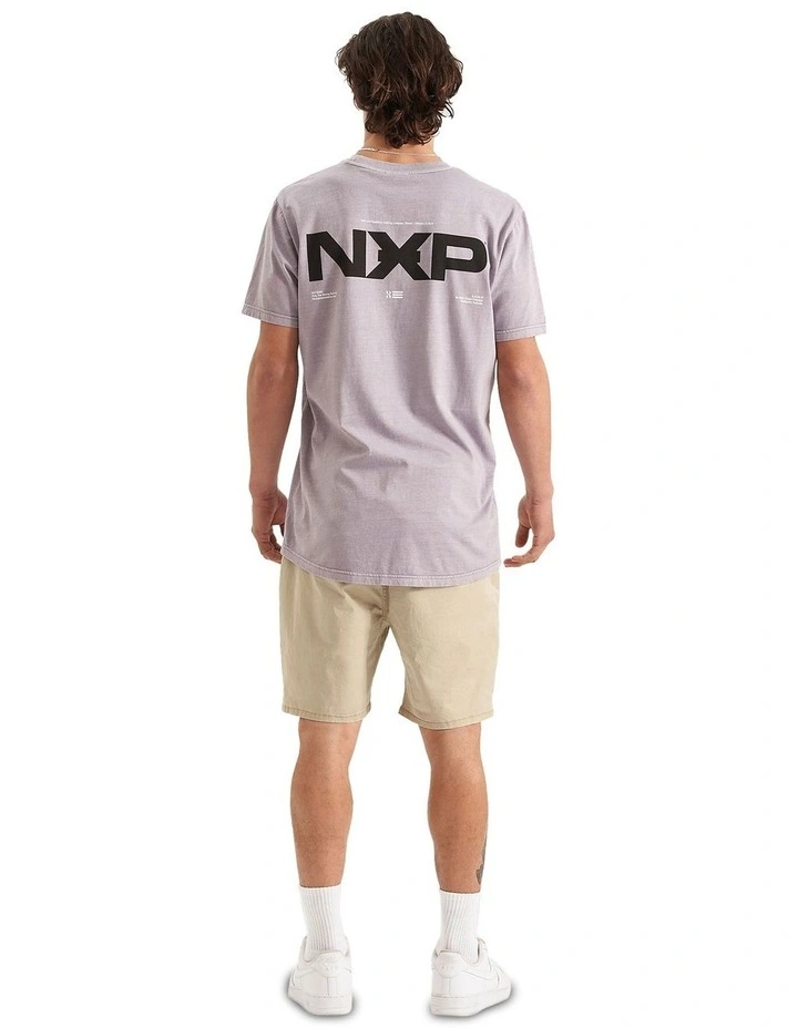 Blast Scoop Back Tee in Pigment Dusk image 4