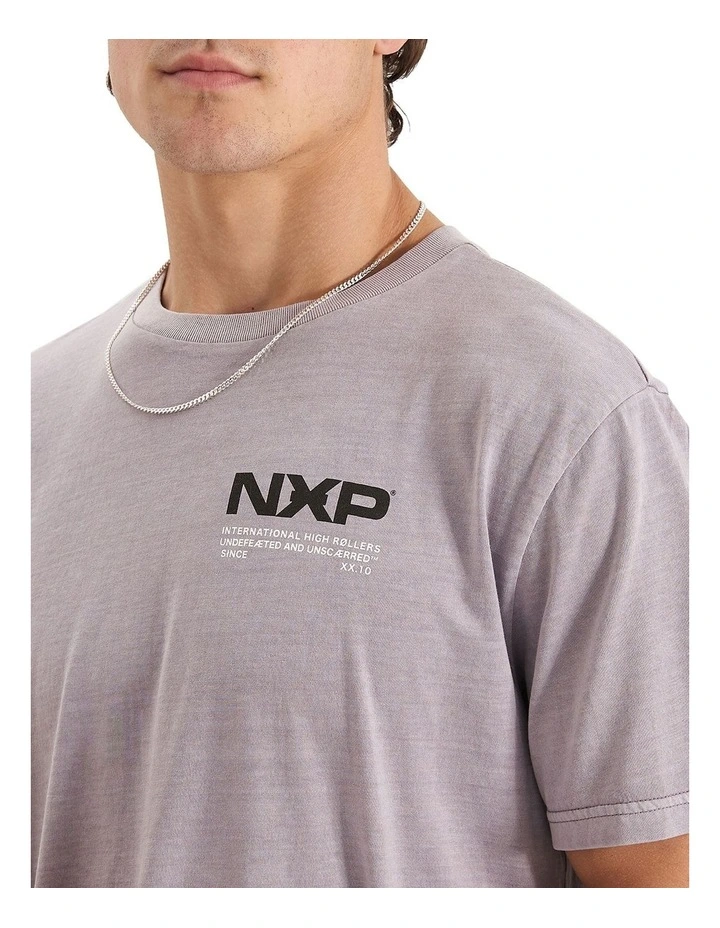 Blast Scoop Back Tee in Pigment Dusk image 5