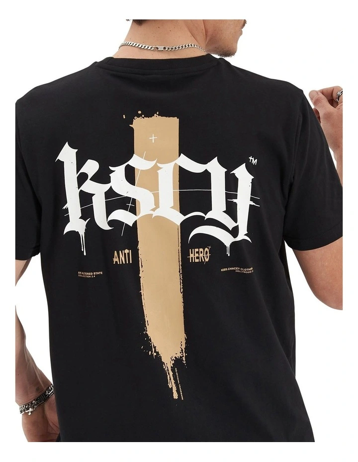 Strayverse Dual Curved Tee in Jet Black image 4