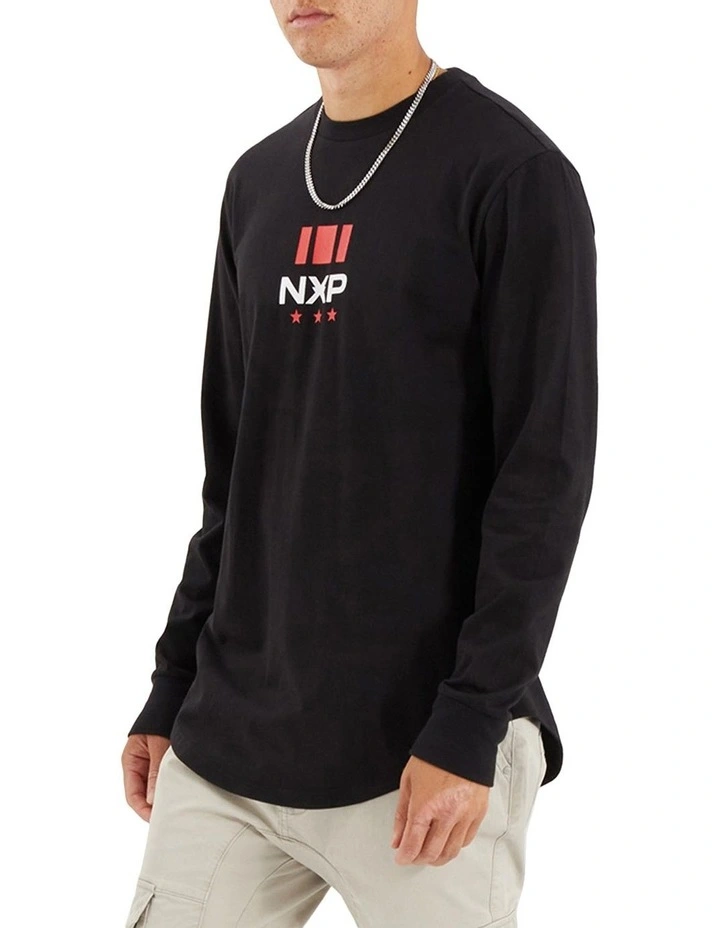 Line Dual Curved Longsleeve Tee in Black image 3