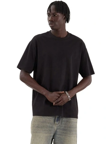 Brooks Box Fit Tee in Black