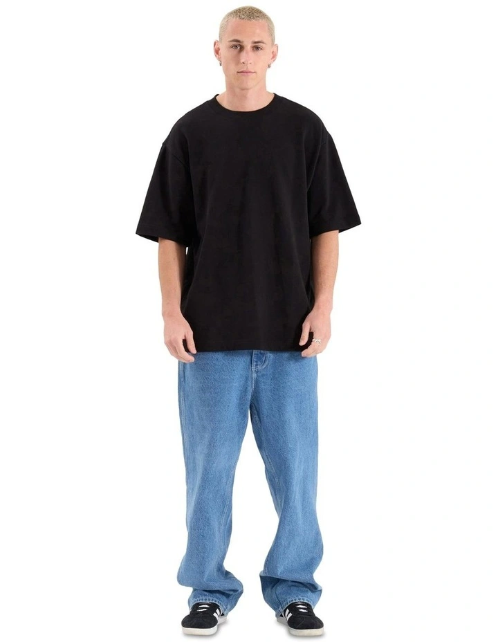 Estevan Oversized Tee in Black image 6