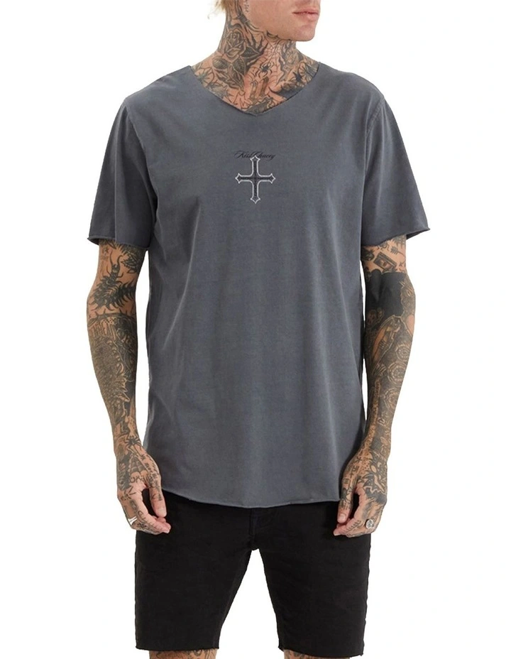 Chained Raw V-Neck Tee in Pigment Charcoal image 2