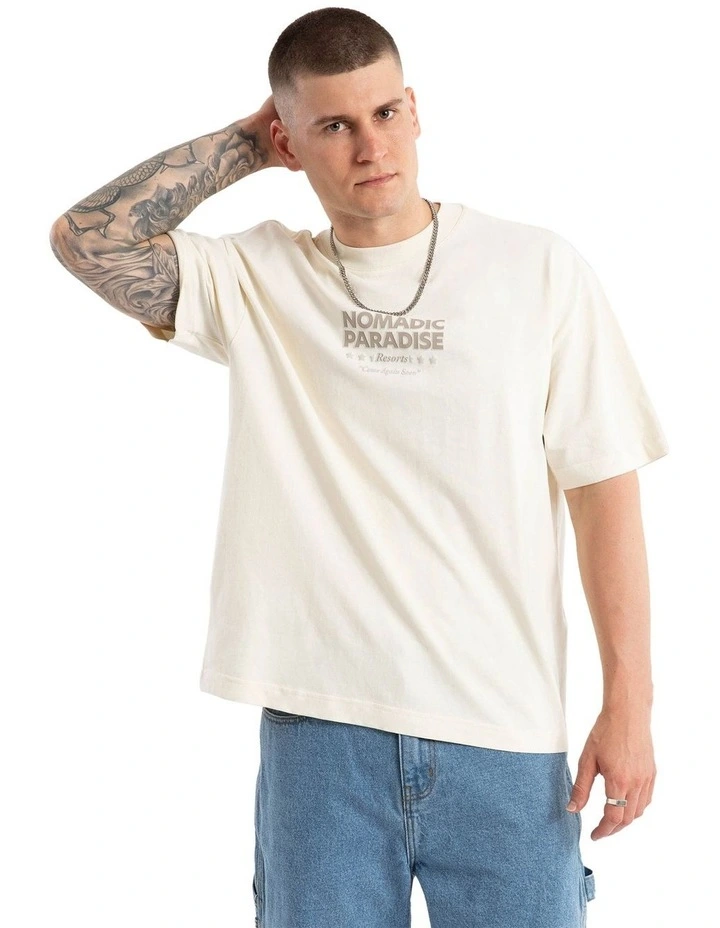 Resort Street Tee in Tofu image 3