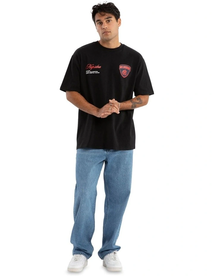 Melbourne Season Tee in Black image 3