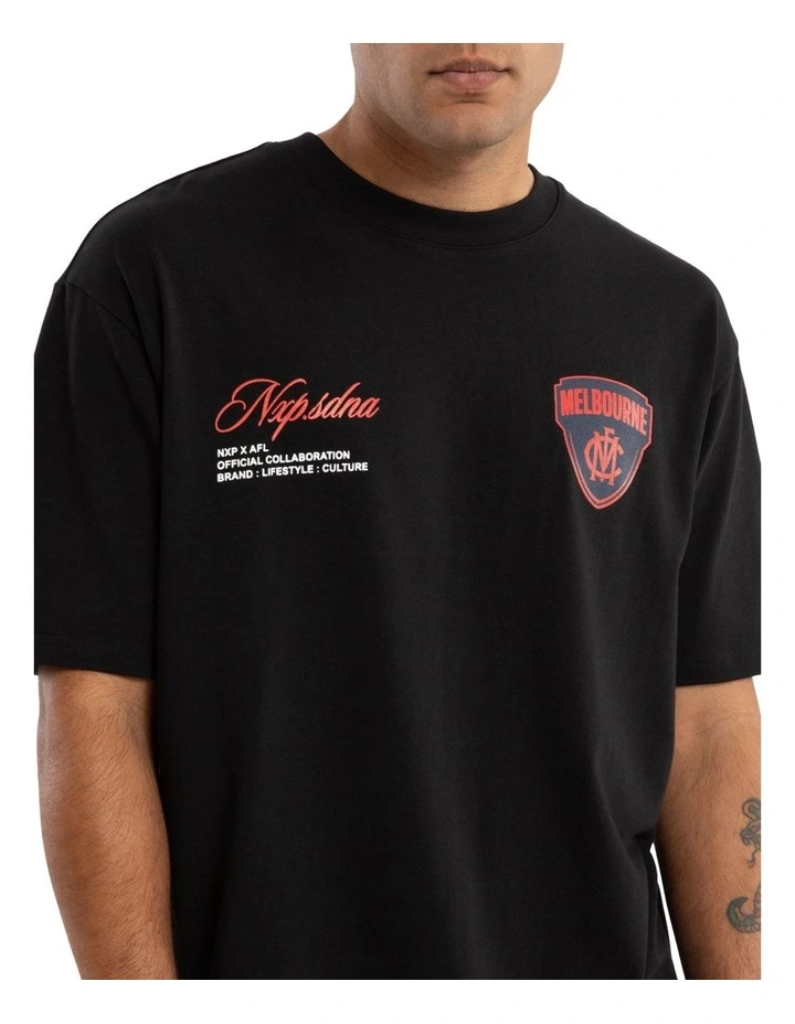 Melbourne Season Tee in Black image 6