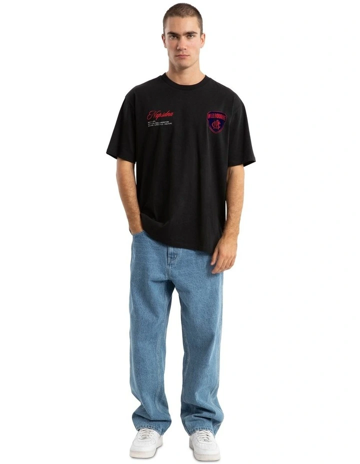 Melbourne Season Tee in Black image 3