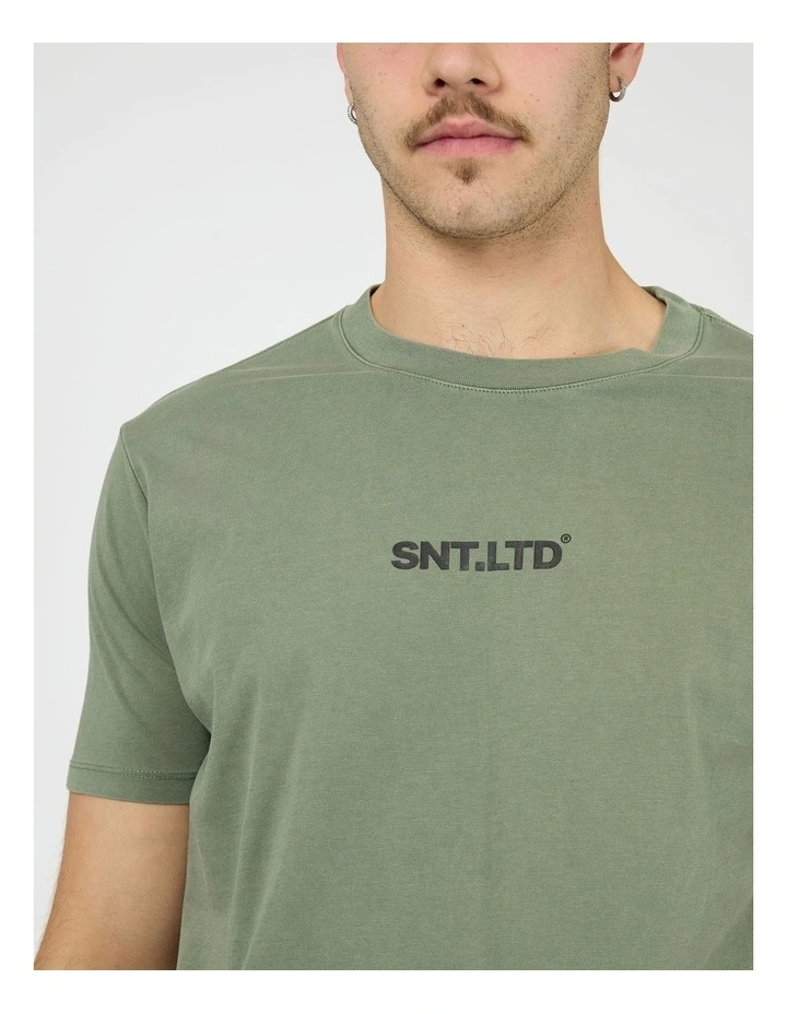 Unlimited Tee in Green image 4