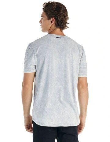 Maverick Pin Tuck Sleeve T-shirt in Vintage Grey