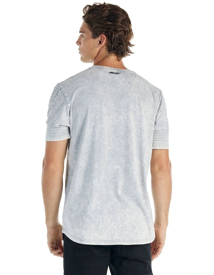 Maverick Pin Tuck Sleeve T-shirt in Vintage Grey image 2