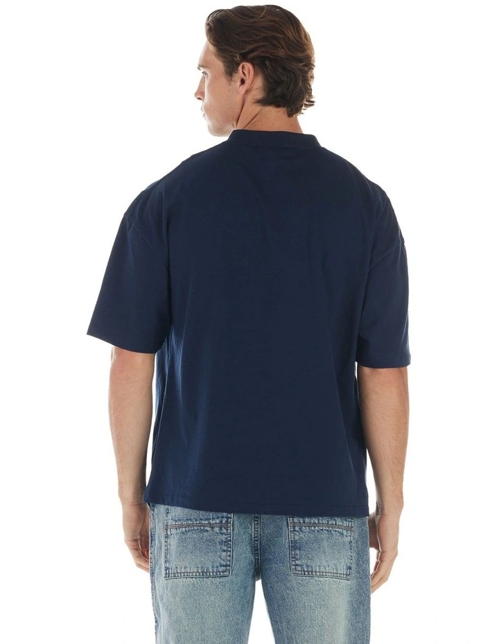 Harvey T-shirt in Navy image 2