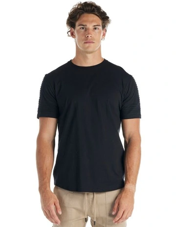 Maverick Pin Tuck Sleeve T-Shirt in Black
