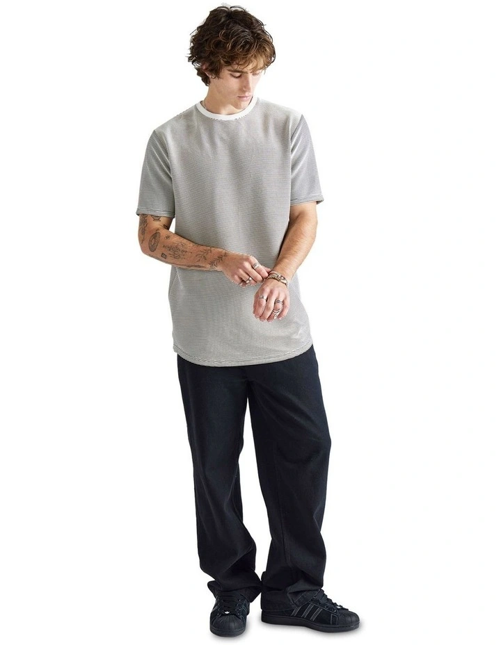 Roxford Tee in Black/White image 4