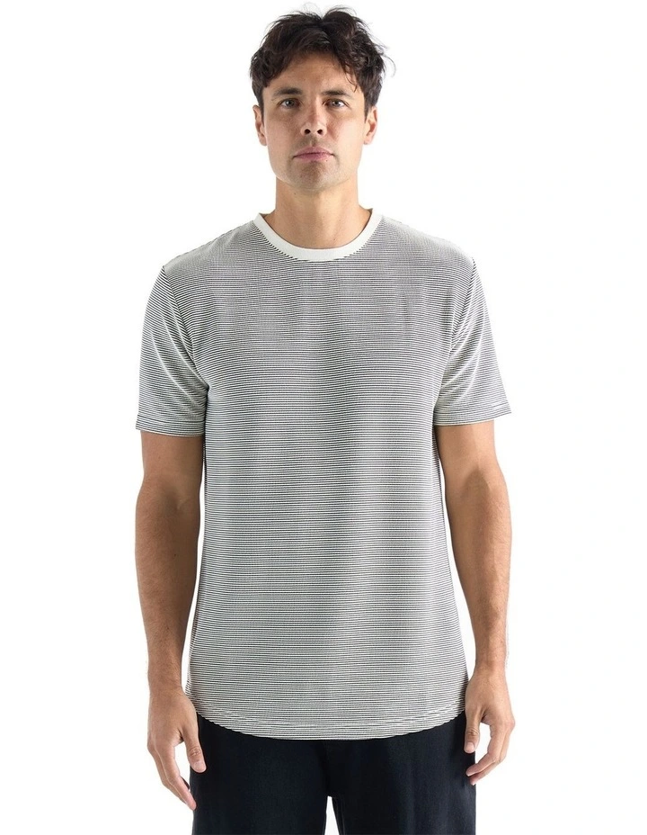 Roxford Tee in Black/White image 6