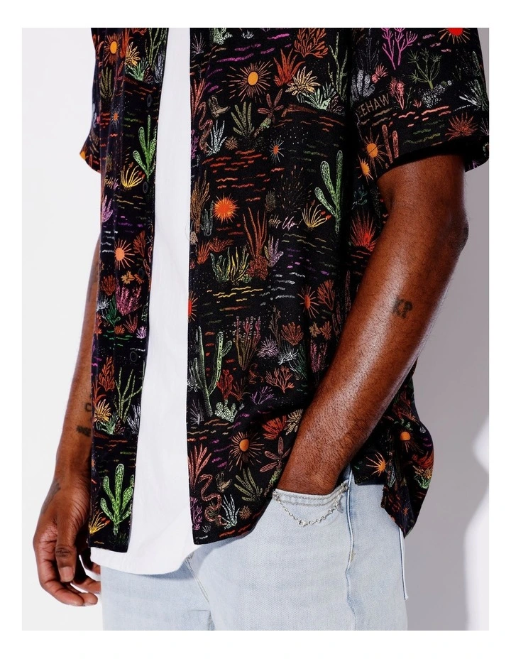 Cactus Country Print Short Sleeve Textured Rayon Shirt in Black image 4
