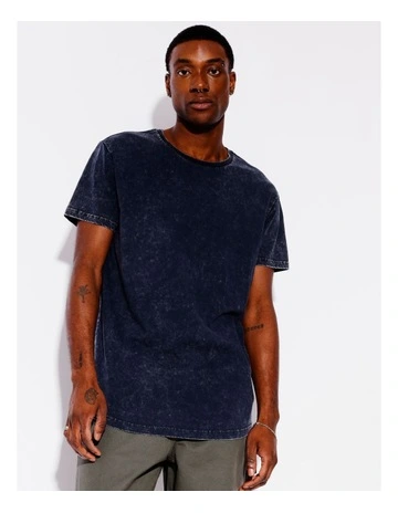Esperance Acid Wash Tee in Navy