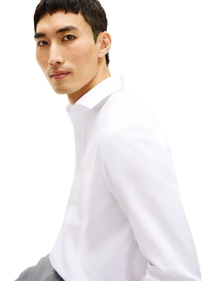 Th Flex Twill Regular Fit Business Shirt in White image 3