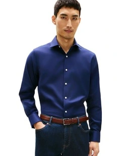 Egyptian Cotton Solid Regular Fit Business Shirt in Peacoat