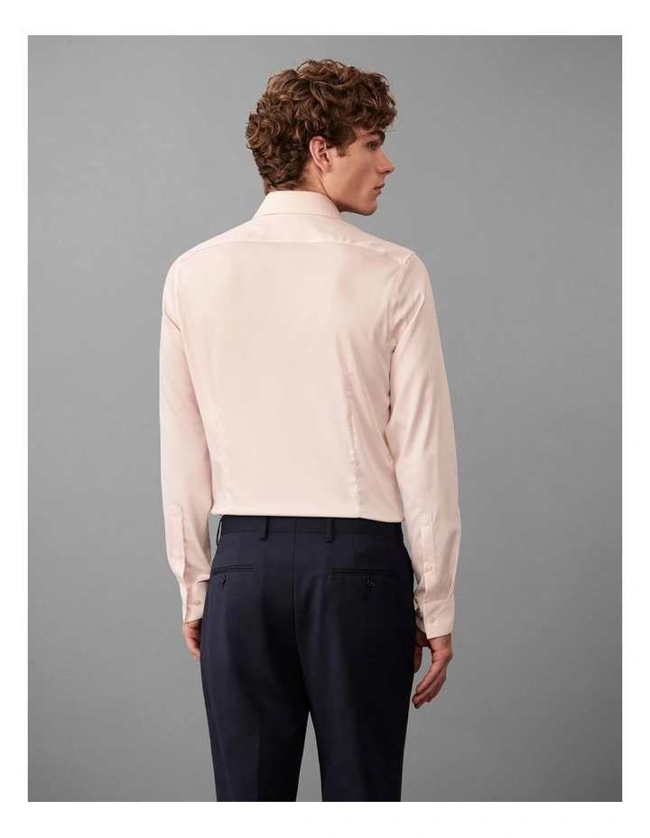 Twill Dress Shirt in Pink image 4