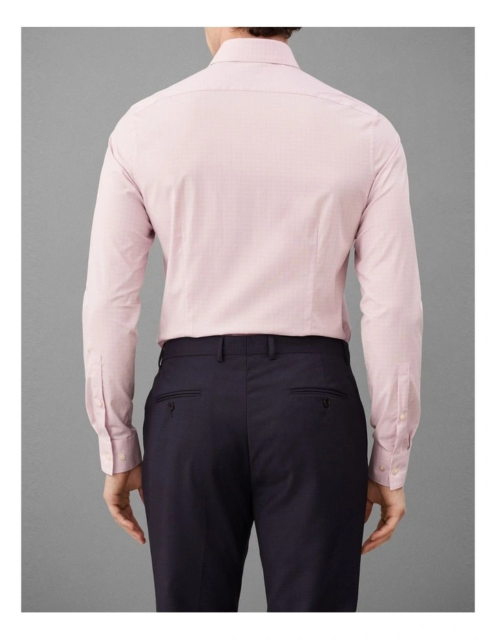 Poplin Dress Shirt in Pink image 4