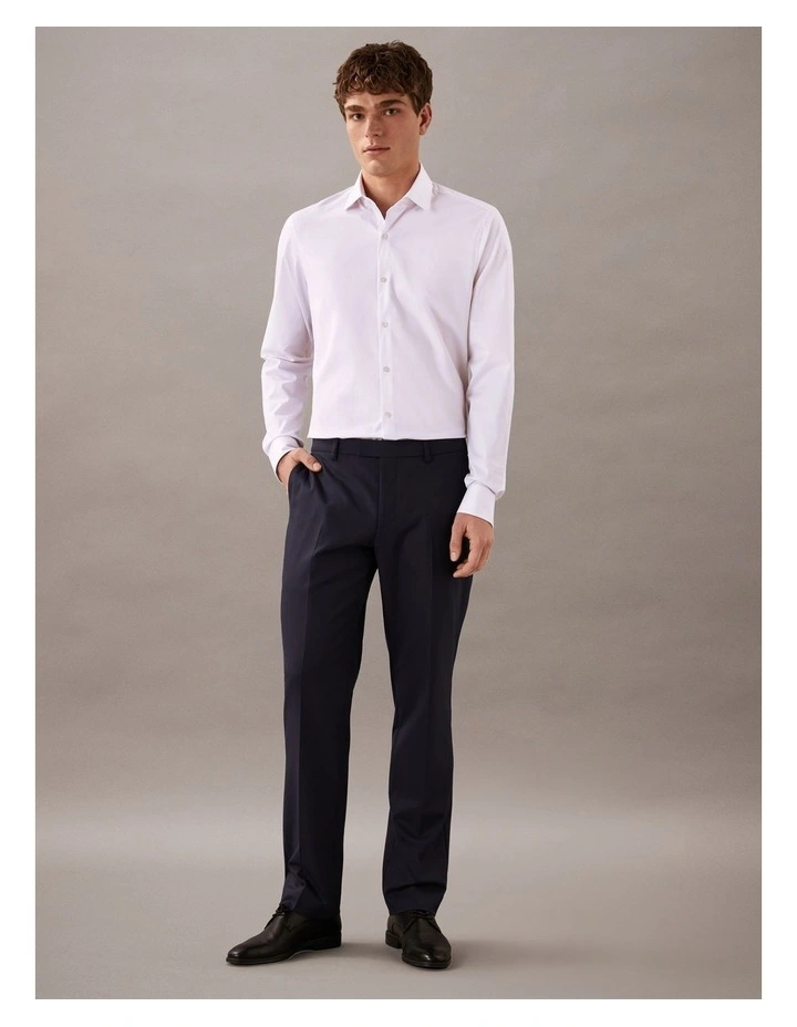 Poplin Dress Shirt in Pink image 2