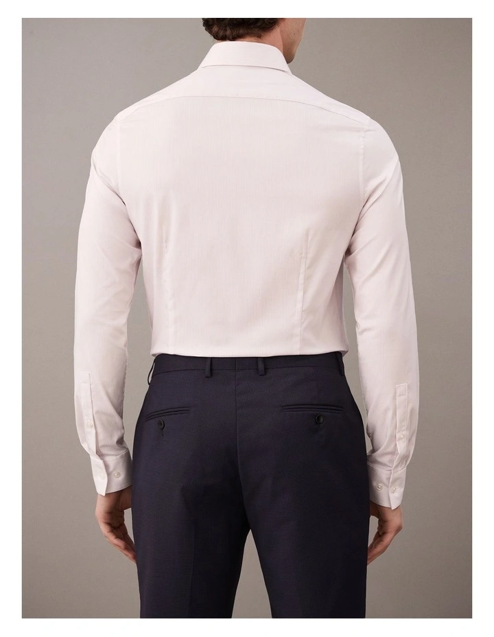 Poplin Dress Shirt in Pink image 4