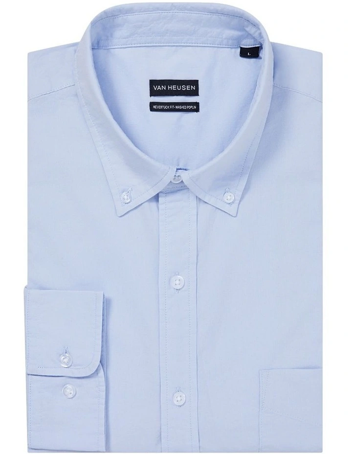 Washed Sateen Twill Nevertuck Shirt in Sky image 5