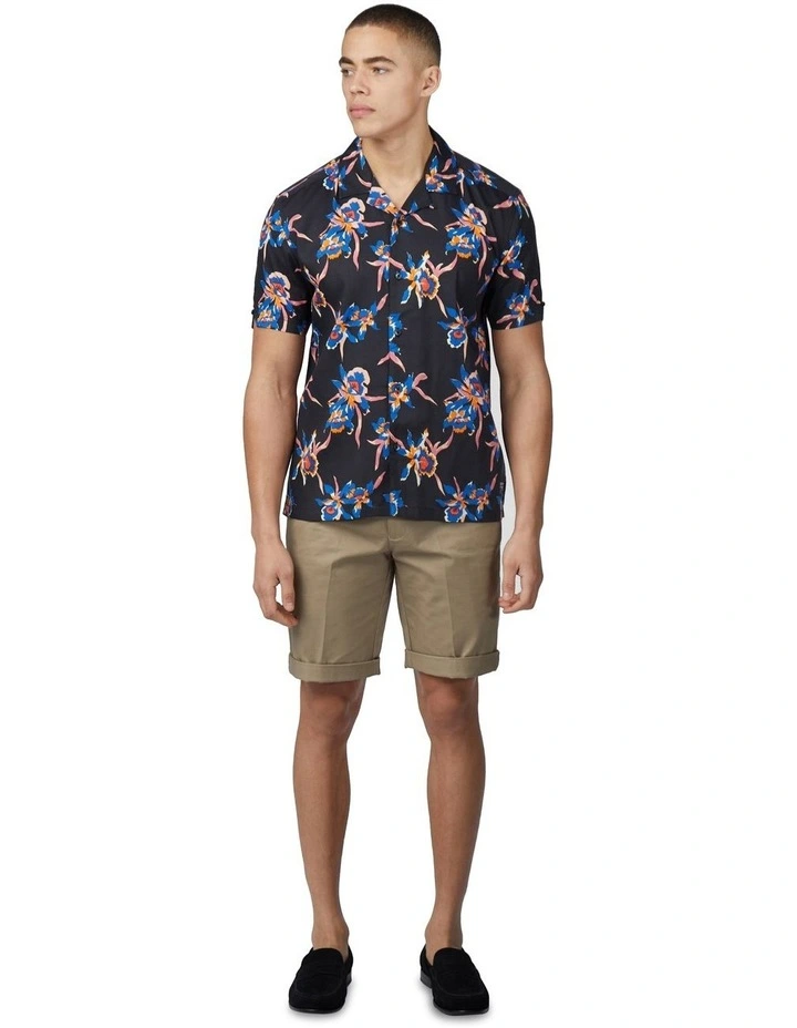 Botanical Print Short Sleeve Shirt in Black image 3