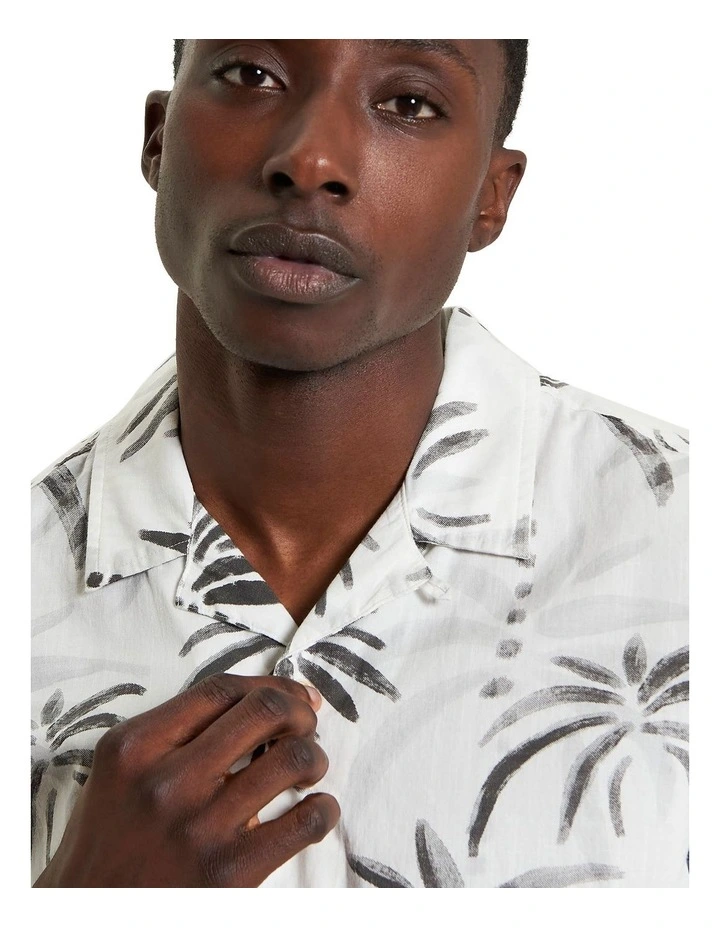 Palm Print Short Sleeve Shirt in Snow White image 4