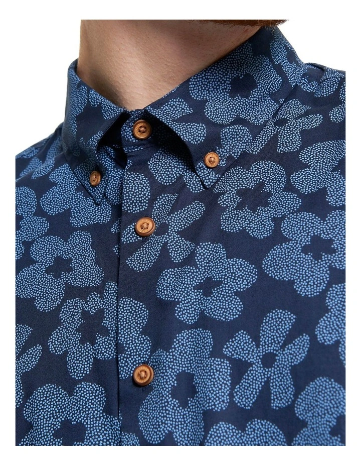Stipple Floral Print Short Sleeve Shirt in Dark Navy image 4