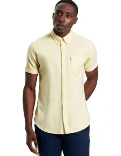 Signature Oxford Short Sleeve Shirt in Corn