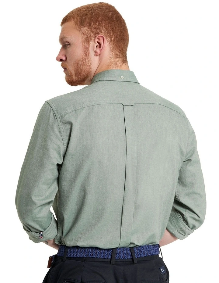 Signature Oxford Long Sleeve Shirt in Pale Khaki image 2