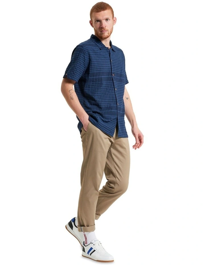 Seersucker Gingham Short Sleeve Shirt in Dark Navy image 3